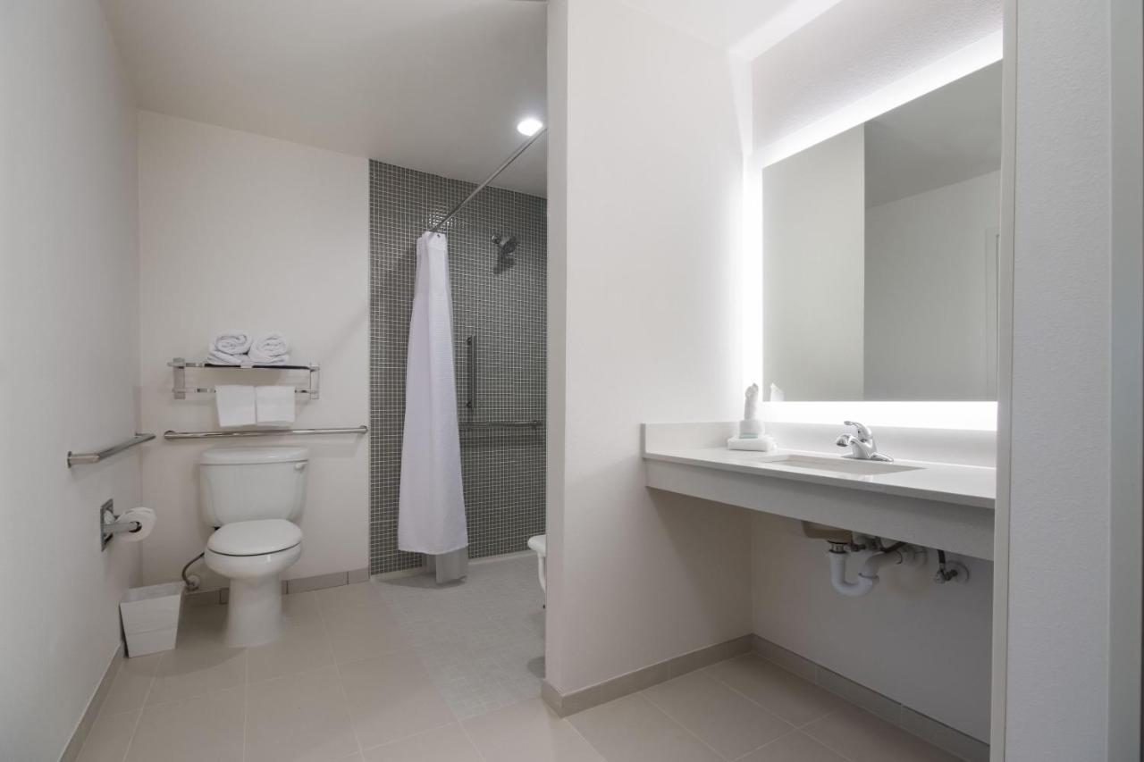 Springhill Suites By Marriott Dallas Nw Highway At Stemmons / I-35East Bagian luar foto